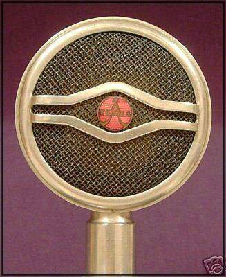 KUZf2c93_Kopie_Tesla_516001_microphone.jpg